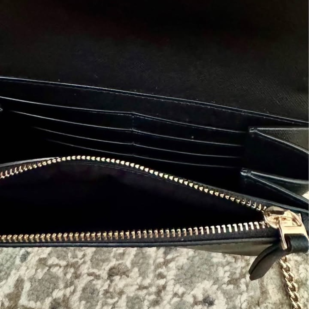 Tory Burch Black Crossbody with Gold Chain - Picture 5 of 9